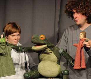 Dorothee Carls und Michael Hatzius vom Berliner Theater Urknall begeistern Kinder wie auch Erwachsene. Am kommenden Sonntag und Montag gastieren sie im Bad Vilbeler Theater Alte Mühle.
